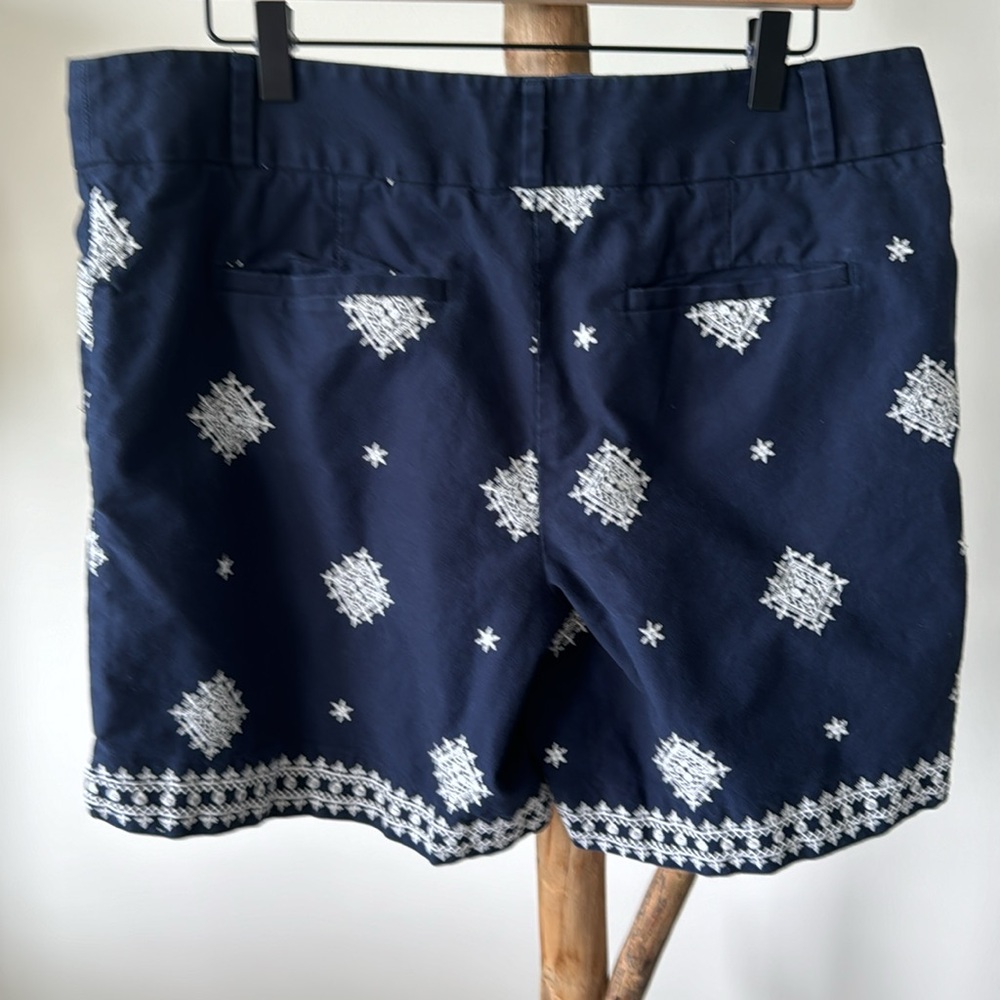 LOFT‎ RIVIERA SHORTS SIZE 12 - Picture 4 of 5